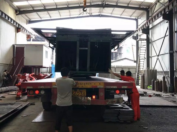 機(jī)械設(shè)備運(yùn)輸案例1