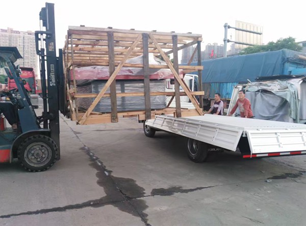 小型設(shè)備物流運輸案例1